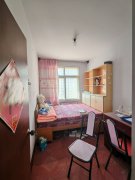 高阳小区步梯四楼（共六层）46平一室一厅