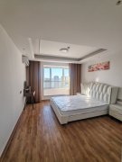 自在香槟高楼层看景效果好，170平精装