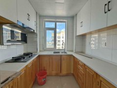 CF人民医院西电梯房润德名园上下两层179平精装修仅售86.