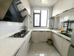 CF悦湖湾小区二手房几乎未住5楼共六楼84平精装修仅售39.