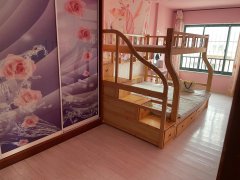 大润发 双泊北区时尚精装 64.9平 2卧 13万 证全