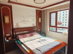 水岸名邸5楼东边户的电梯洋房102平豪华精装修带家具家电南厅