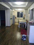 出租奥苑，豪华装修，三楼，91平，，带车库，1600