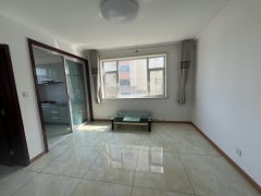 出租三环西区，3楼，7楼，85平，边户，精装，1200