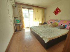 出租 清河小区2楼93平 3室1厅1卫 700每月s