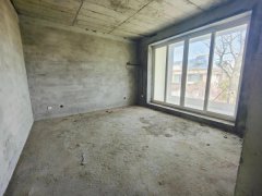 70米超宽楼距！曙光3层别墅 带院子100多平 7卧 4卫