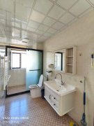 三环西区11楼125平三室两厅精装修配套齐全两部空调拎包入住