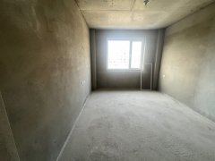 ,鑫水华庭,四楼,132平,三室两厅两卫,毛坯,88 ,鑫水华庭,四楼,132平,三室两厅两卫,毛坯,88