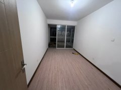 碌对岛，三楼，4楼，115平，简装修，带地下室，45.8万